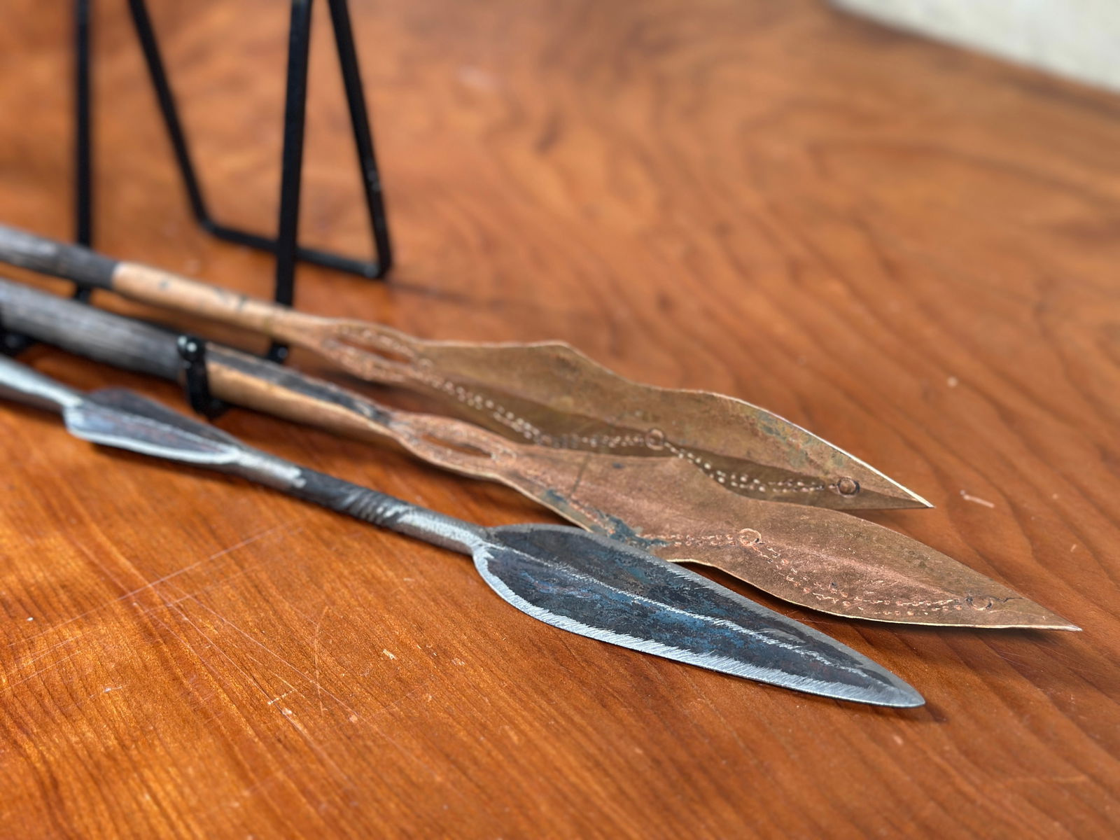 AFRICAN HUNTING SPEARS (1 of 8)