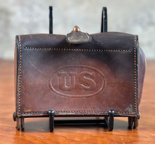 1904 ROOK ISLAND ARSENAL CARTRIDGE LEATHER AMMO BOX
