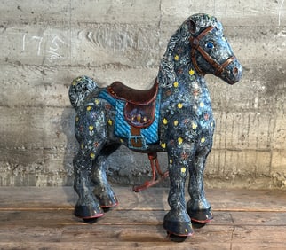 MOBO BRONCO RIDING HORSE