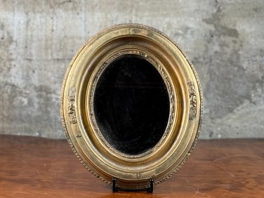 19TH CENTURY GILT MIRROR