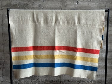 HUDSON BAY STYLE WOOL BLANKET