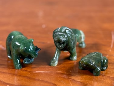 JADE ANIMAL FIGURES