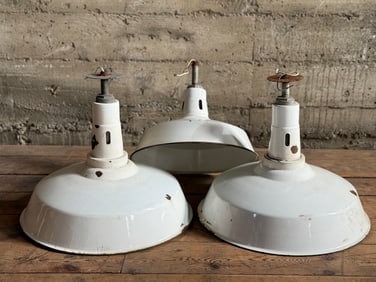 WHITE ENAMEL BARN LIGHTS, BENJAMIN ELECTRIC MFG. CO