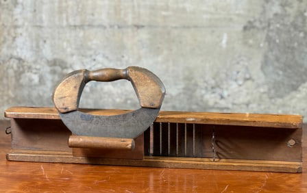 ANTIQUE ULU KNIFE & VEGETABLE SLICER