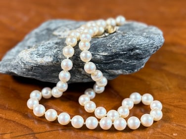 14K GOLD PEARL NECKLACE