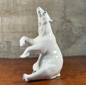 FREEMAN-MCFARLIN POTTERY, PORCELAIN POLAR BEAR SCULPTURE