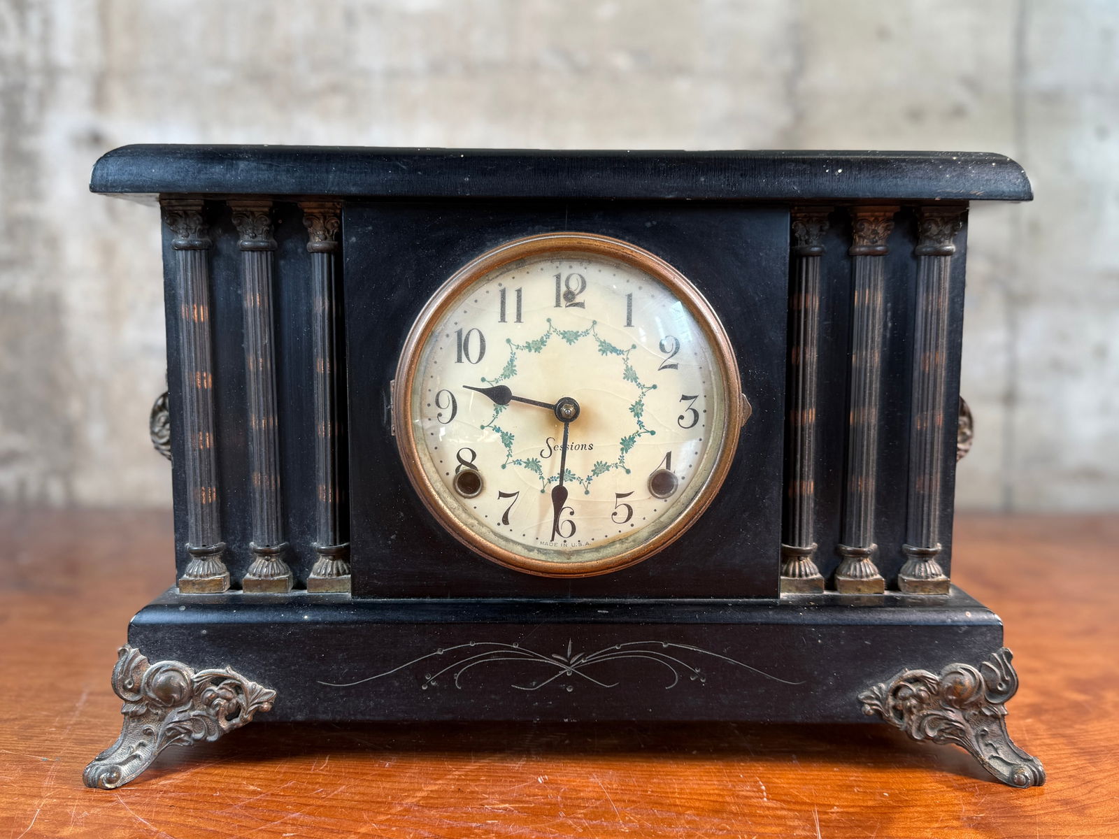 SESSIONS MANTLE CLOCK (1 of 7)
