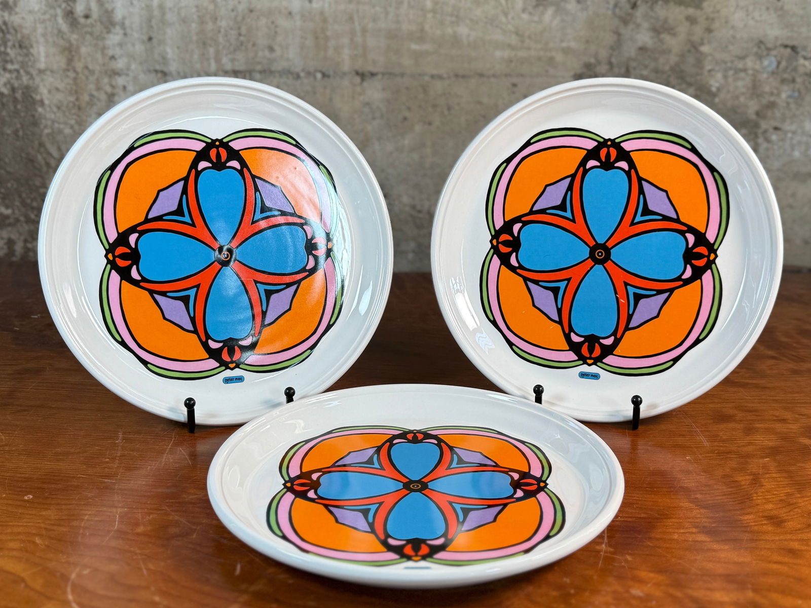 PETER MAX FOR IROQUOIS CHINA, THREE 'CLOVER' PLATES (1 of 5)
