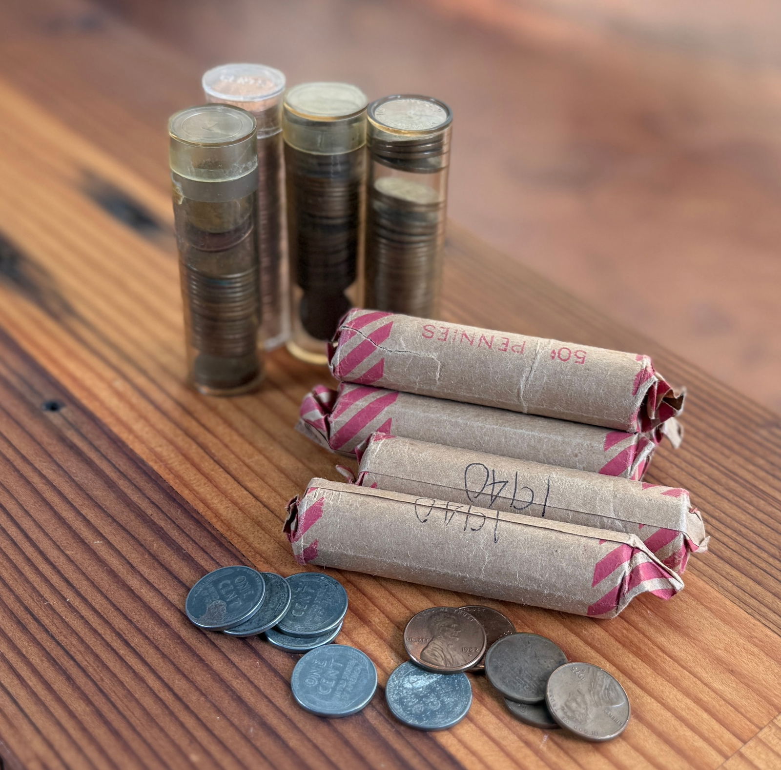 U.S. PENNY COLLECTION: This lot features a large collection of U.S. pennies, with many rolls being from 1940.