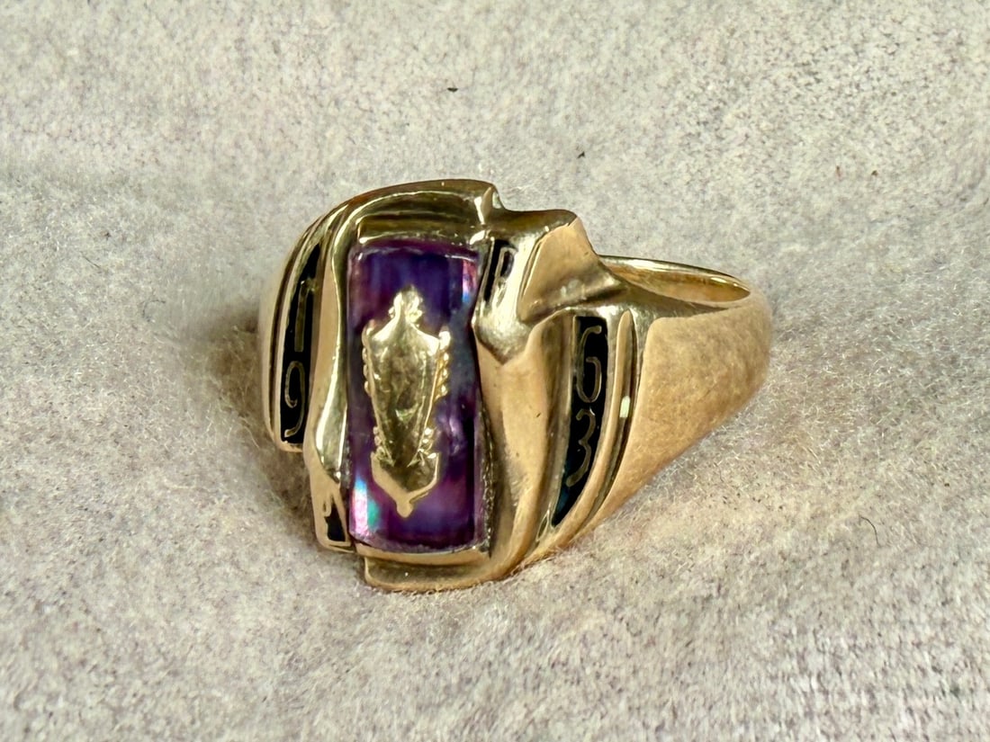10K GOLD CLASS RING - 2