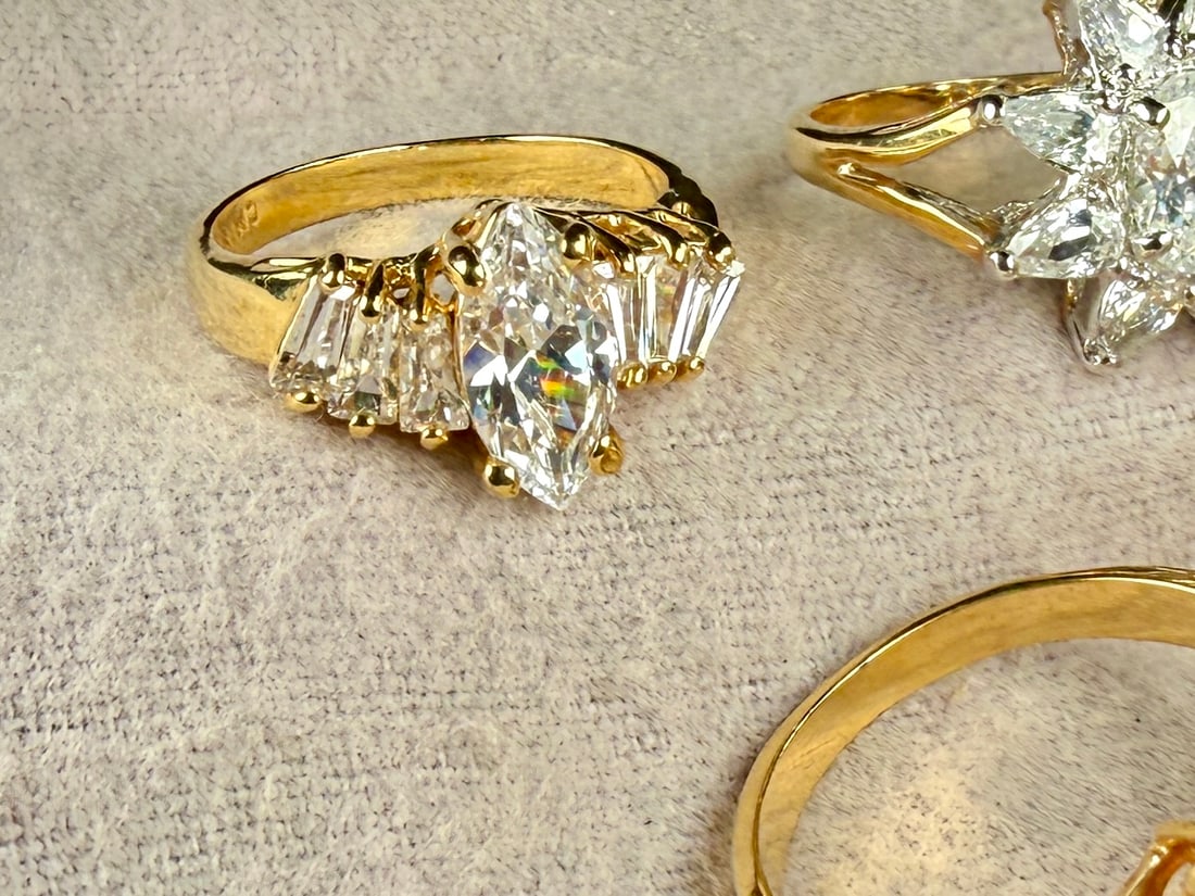 QUALITY GOLD-PLATED RING COLLECTION - 5