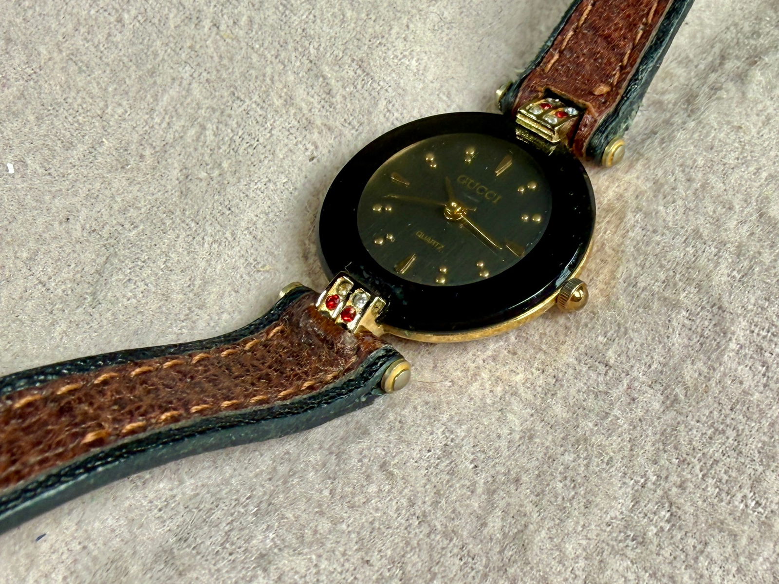 GUCCI, QUARTZ WATCH #2 - 3