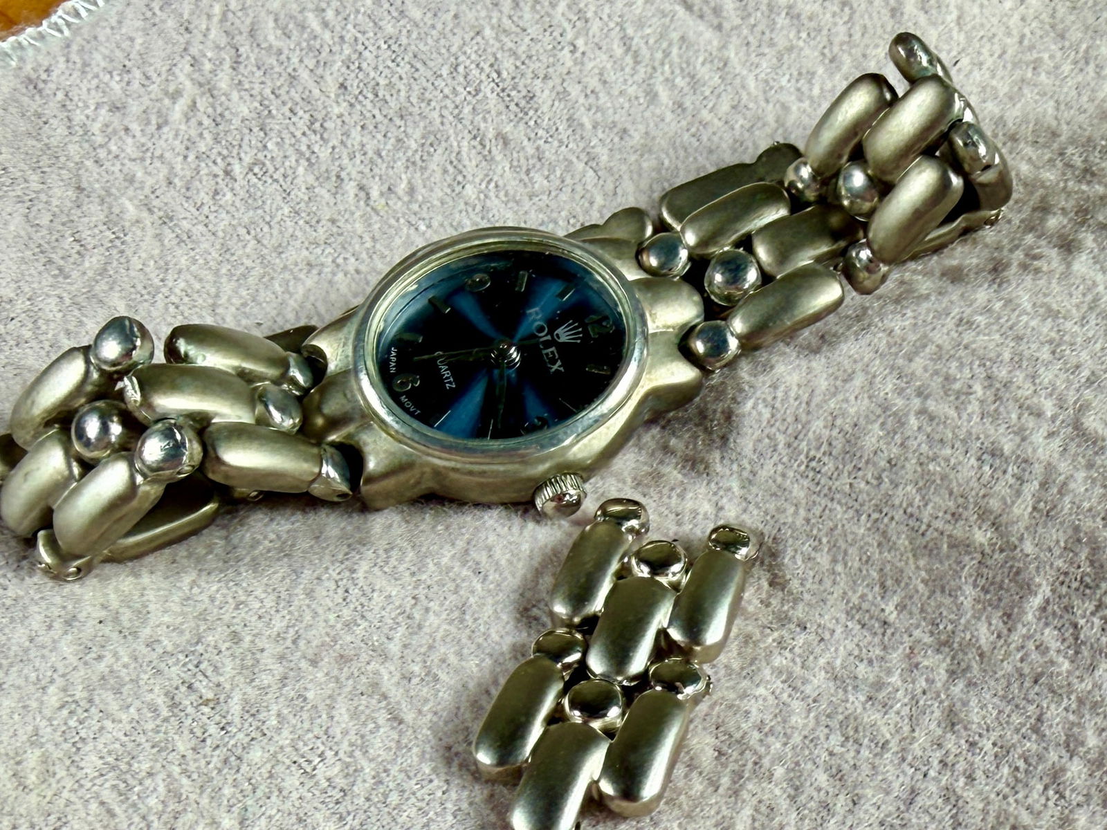 ROLEX, QUARTZ WATCH - 5