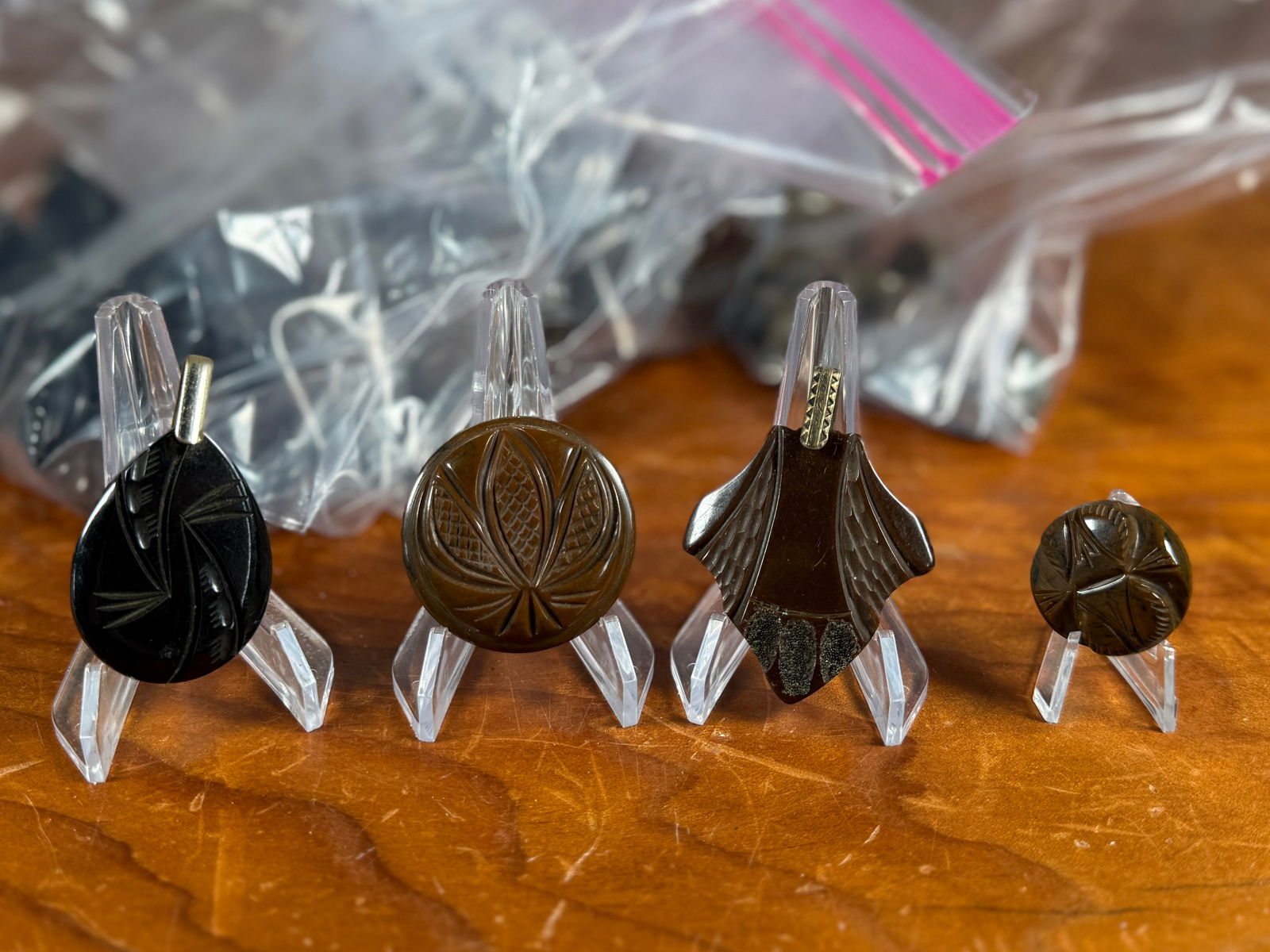 LARGE BAKELITE BUTTON COLLECTION - 2