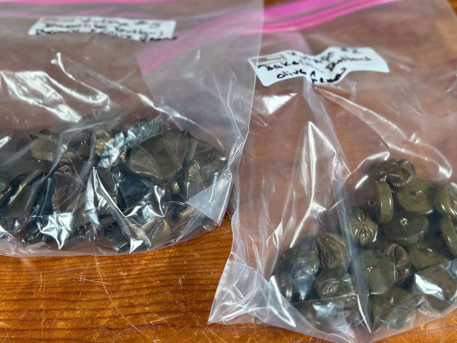 LARGE BAKELITE BUTTON COLLECTION - 7