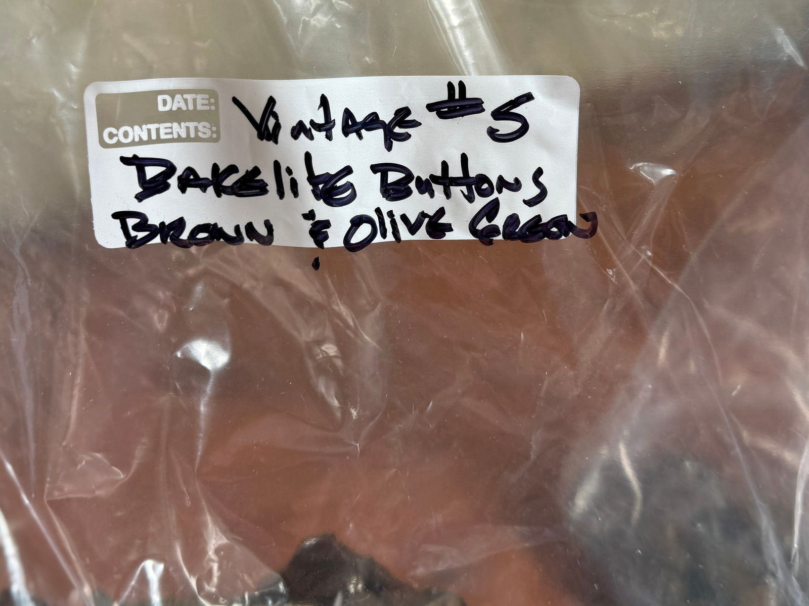 LARGE BAKELITE BUTTON COLLECTION - 9