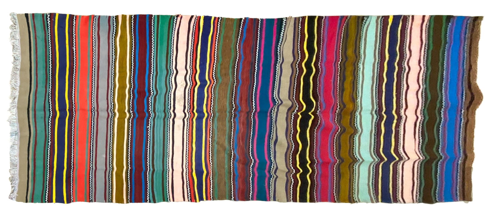 Vintage Handmade Turkish Kilim Area Rug: Vintage handmade Turkish Kilim area rug, 131"l x 61"w