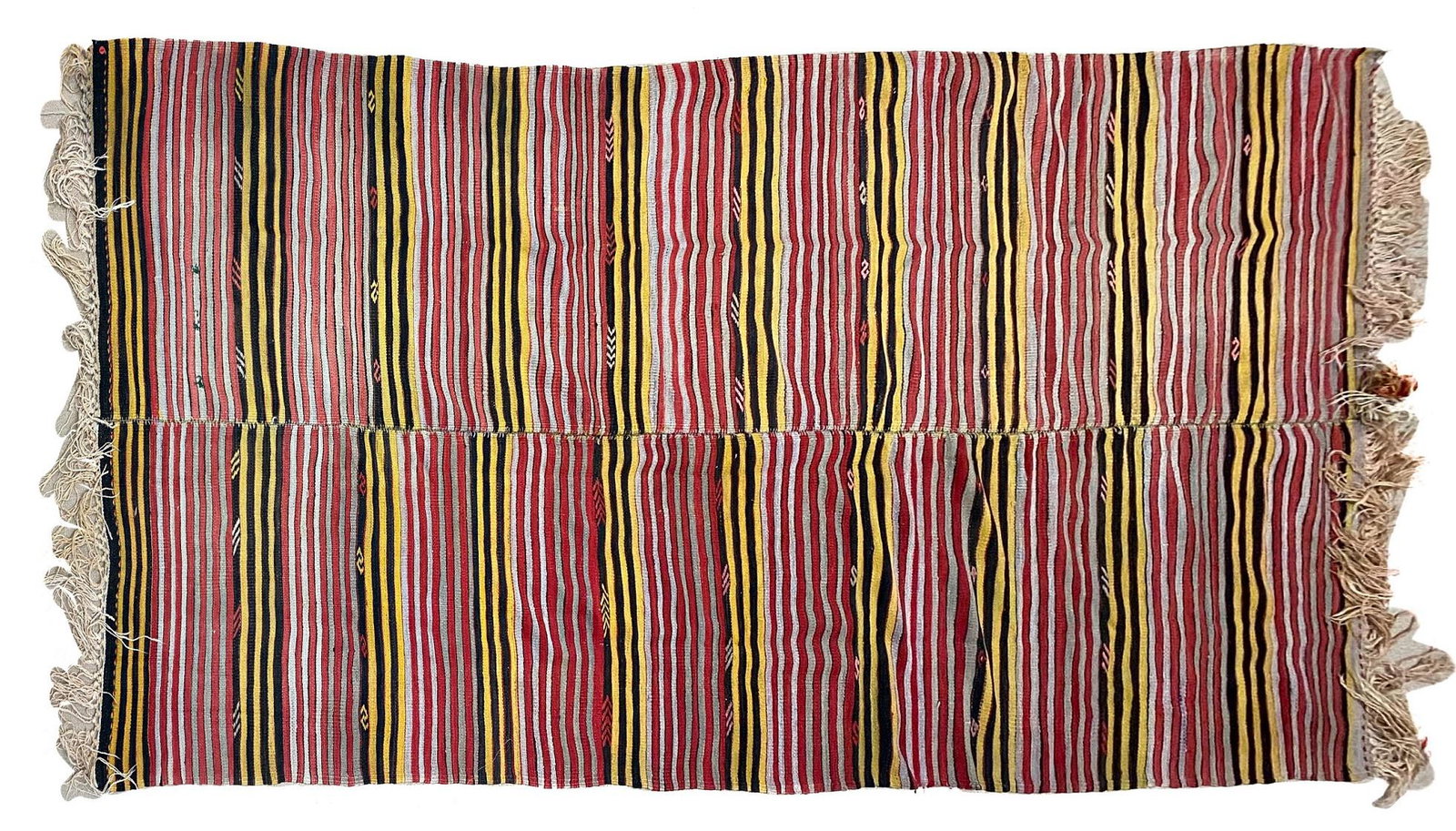Vintage Handmade Turkish Kilim Area Rug: Vintage handmade Turkish Kilim area rug, 142"l x 60'w