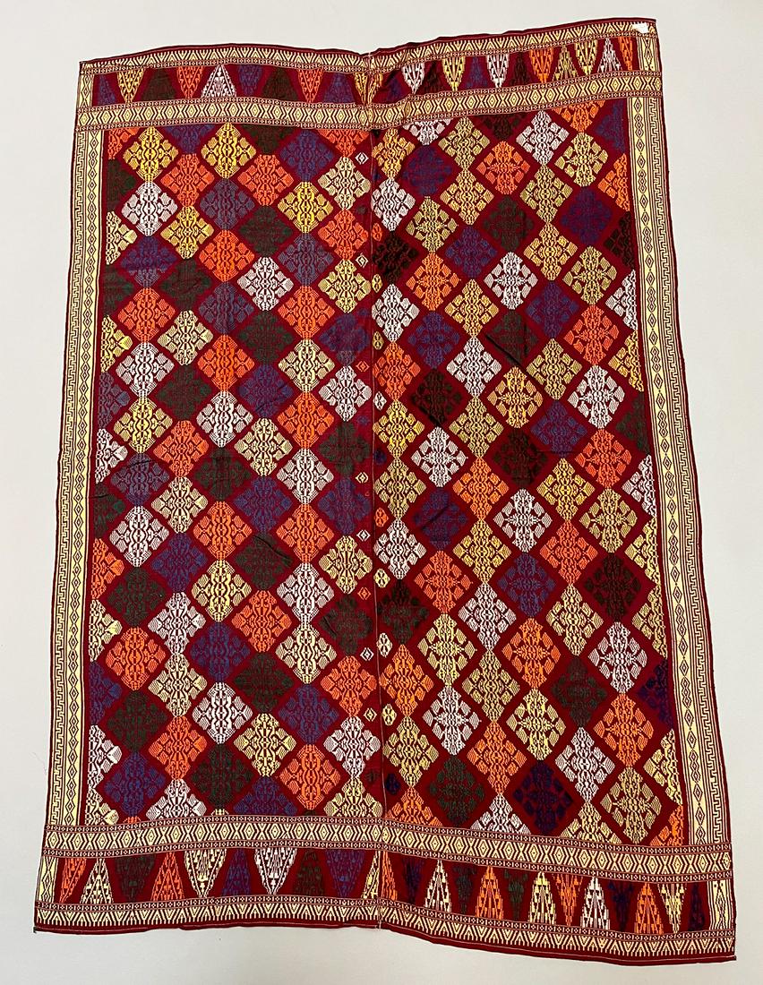 Possibly Singaraja, Northern Bali, Indonesia, Vintage Woven Silk "Saput Sonket" Sarong (1 of 4)