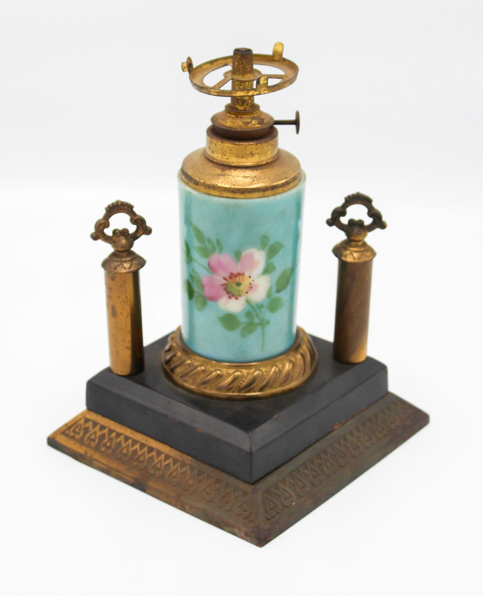 Antique Victorian Hand Painted Oil Lamp (1 of 8)