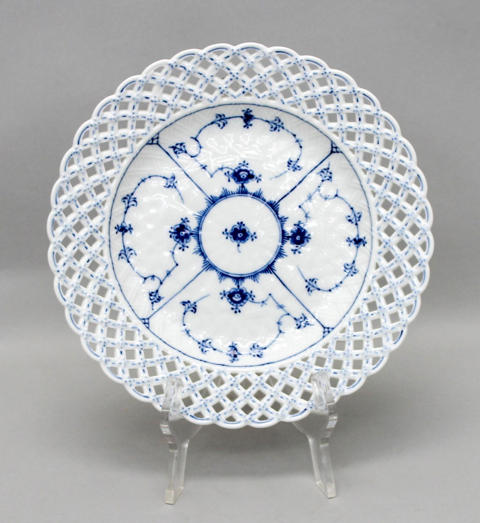 Royal Copenhagen 2nd Quality Full Lace Cake Plate (1 of 3)