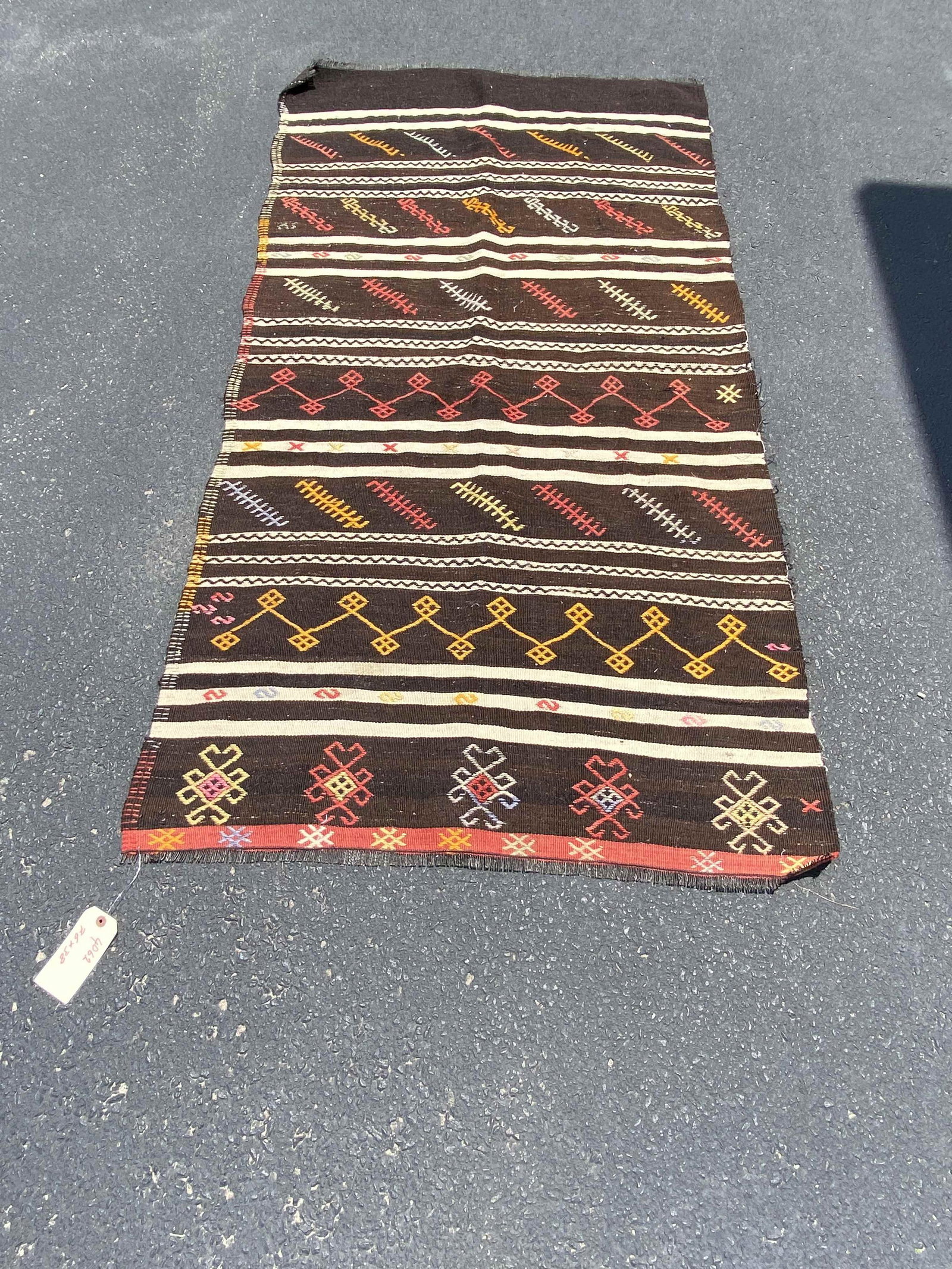 Vintage Handmade Turkish Area Rug: Vintage Handmade Turkish Area Rug, 38"w x 76"l