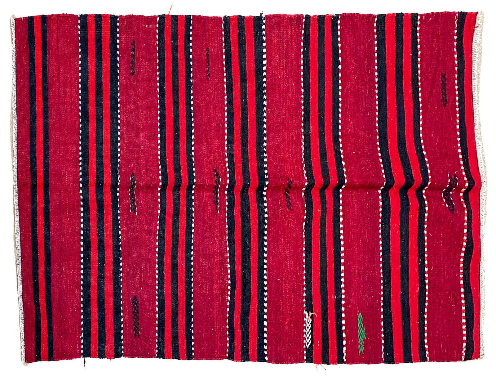 Vintage Handmade Turkish Kilim: Vintage Handmade Turkish Kilim, 35"w x 69"l