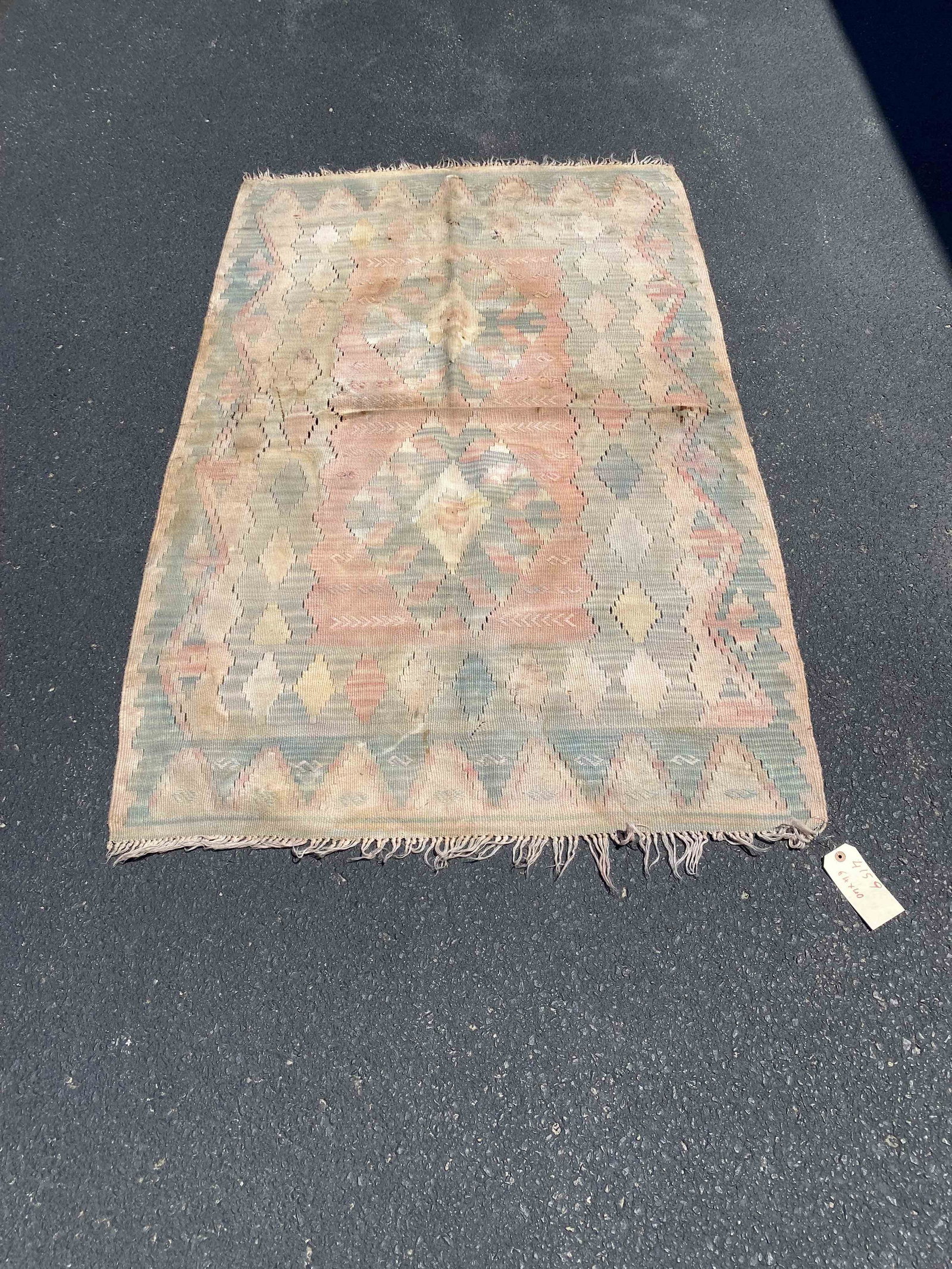 Vintage Handmade Turkish Kilim: Vintage Handmade Turkish Kilim, 40"w x 64"l