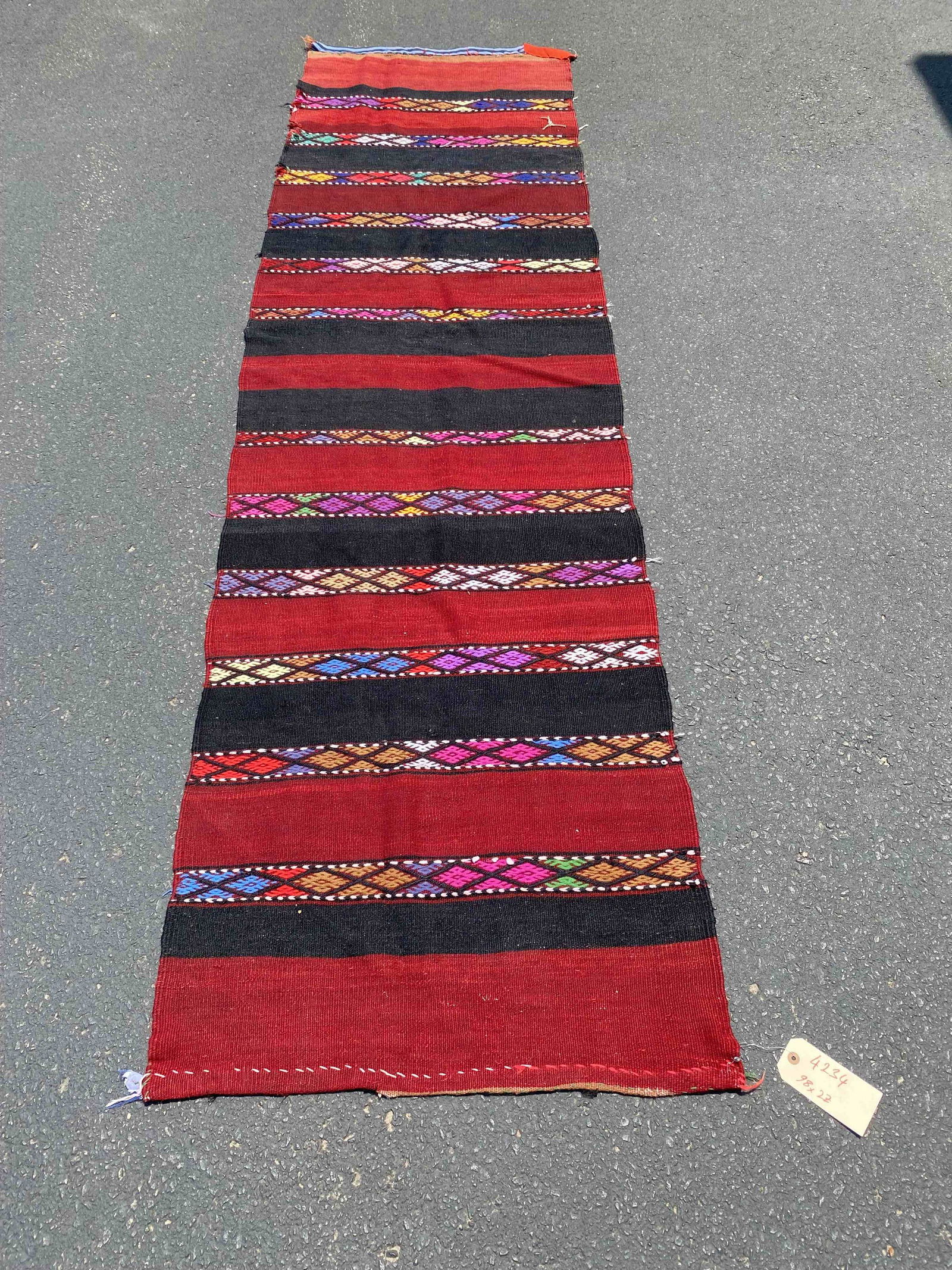 Vintage Handmade Runner (1 of 7)