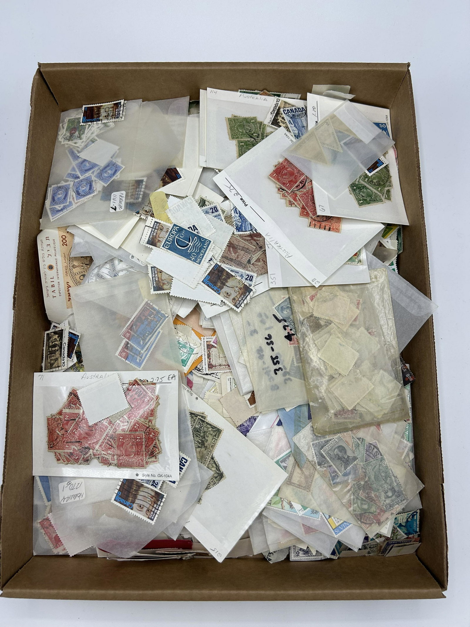 WORLDWIDE STAMPS, LOOSE AND PACKETS (1 of 3)