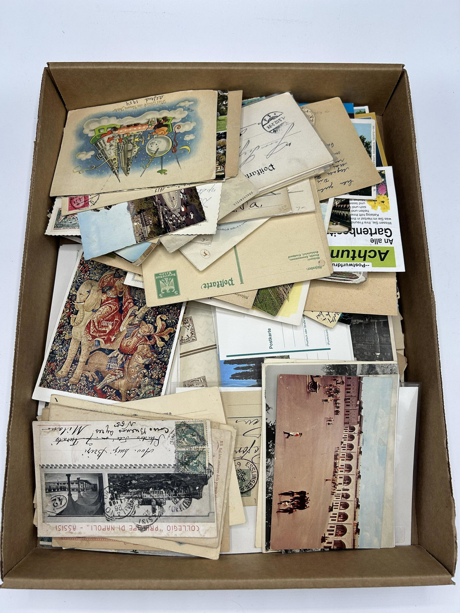 WORLDWIDE POSTCARDS (1 of 3)