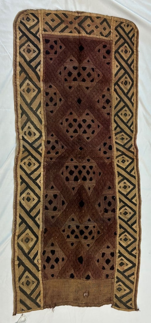 Kuba Peoples Embroidered Raffia Textile (1 of 7)