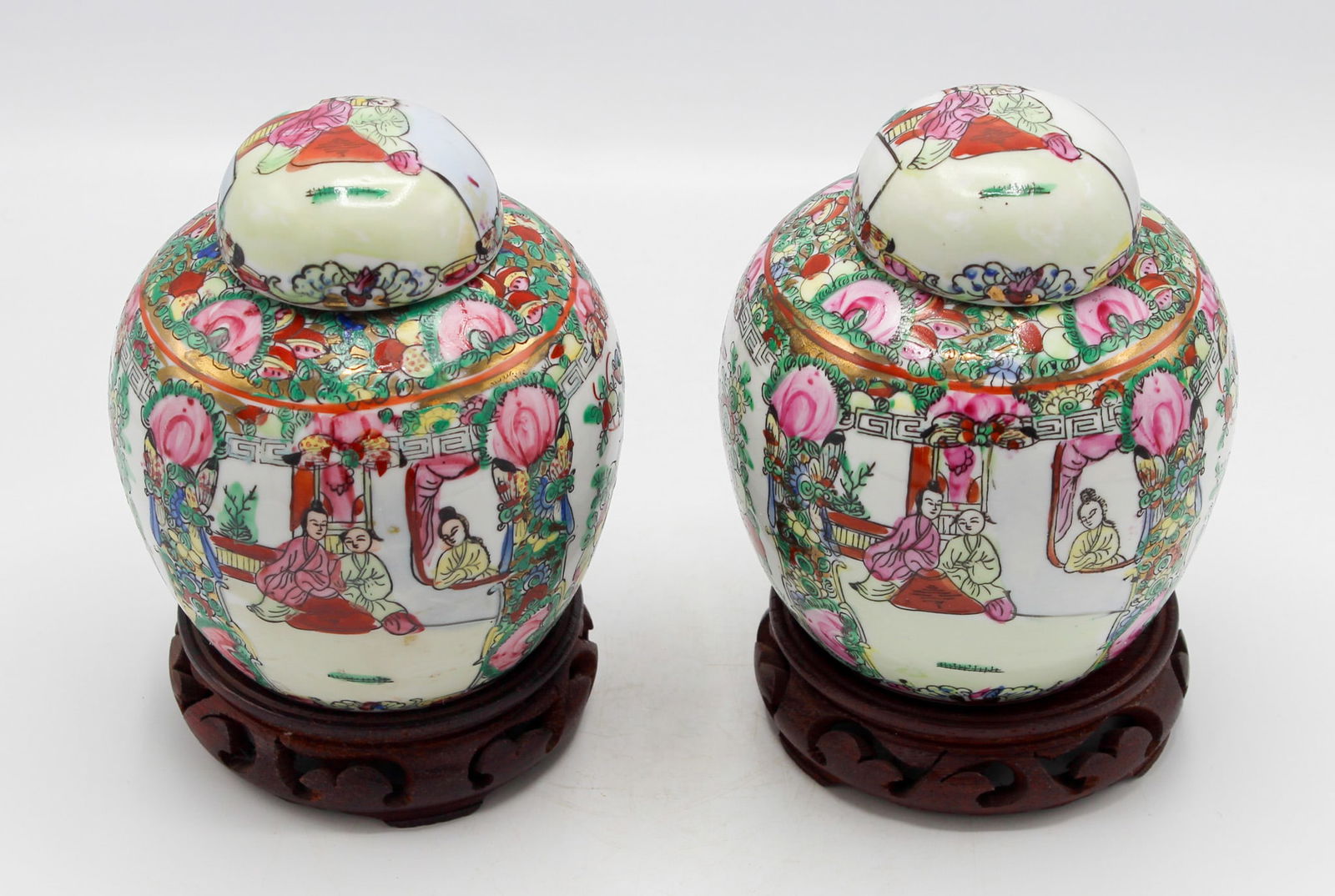 Set of (2) Vintage Chinese Rose Medallion Porcelain Ginger Jars with Lids (1 of 14)