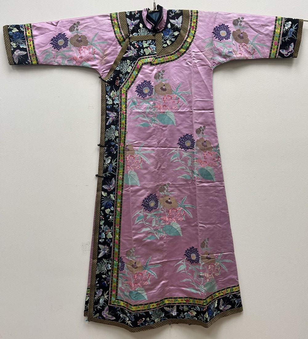 Silk Kimono, 19th/20th Century (1 of 20)