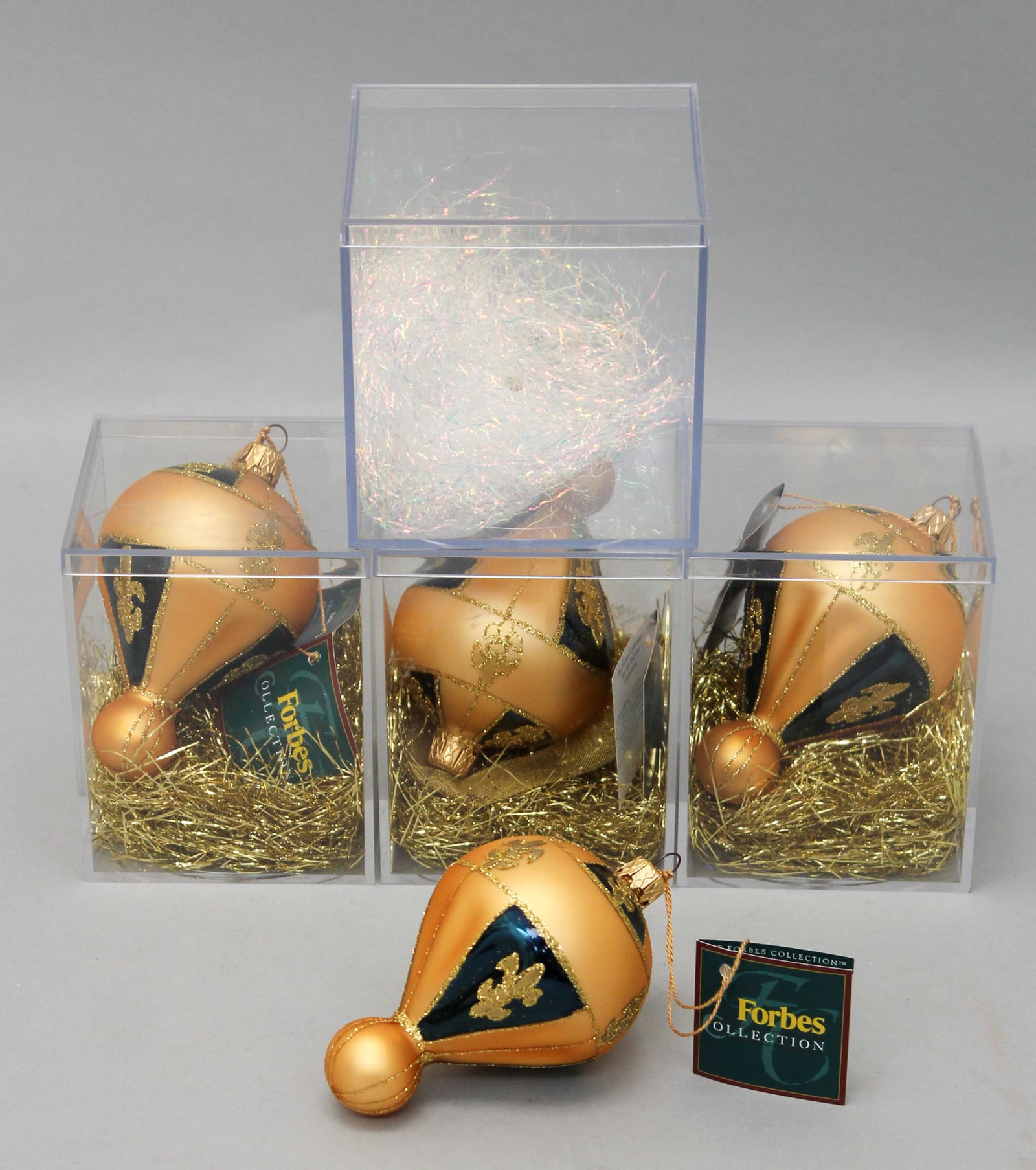 Group of (4) The Forbes Collection "Hot Air Ballon" Mouth Blown Glass Christmas Ornaments (1 of 5)