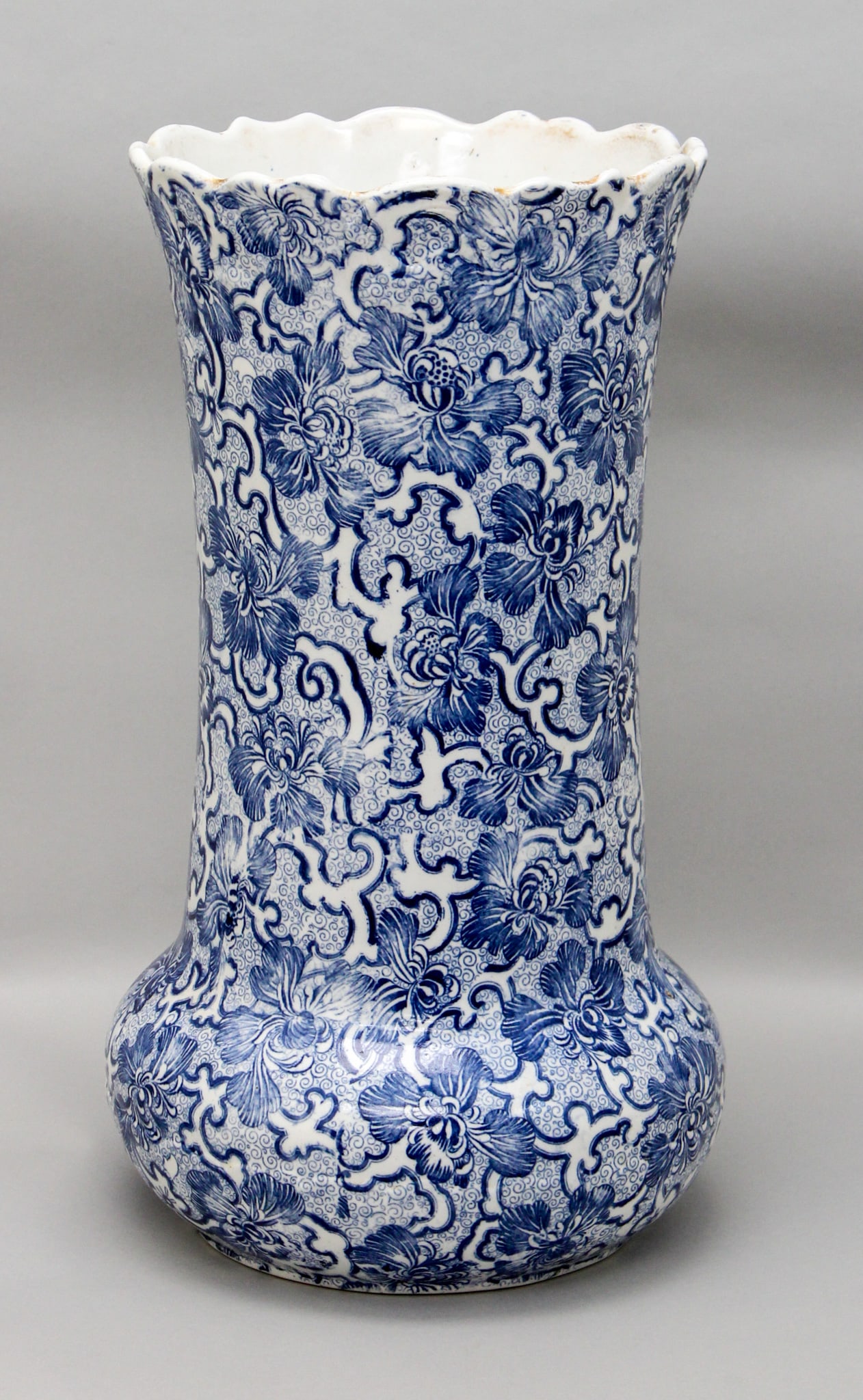 Vintage, Maddocks White and Blue Porcelain Transfer Ware Umbrella Stand (1 of 8)