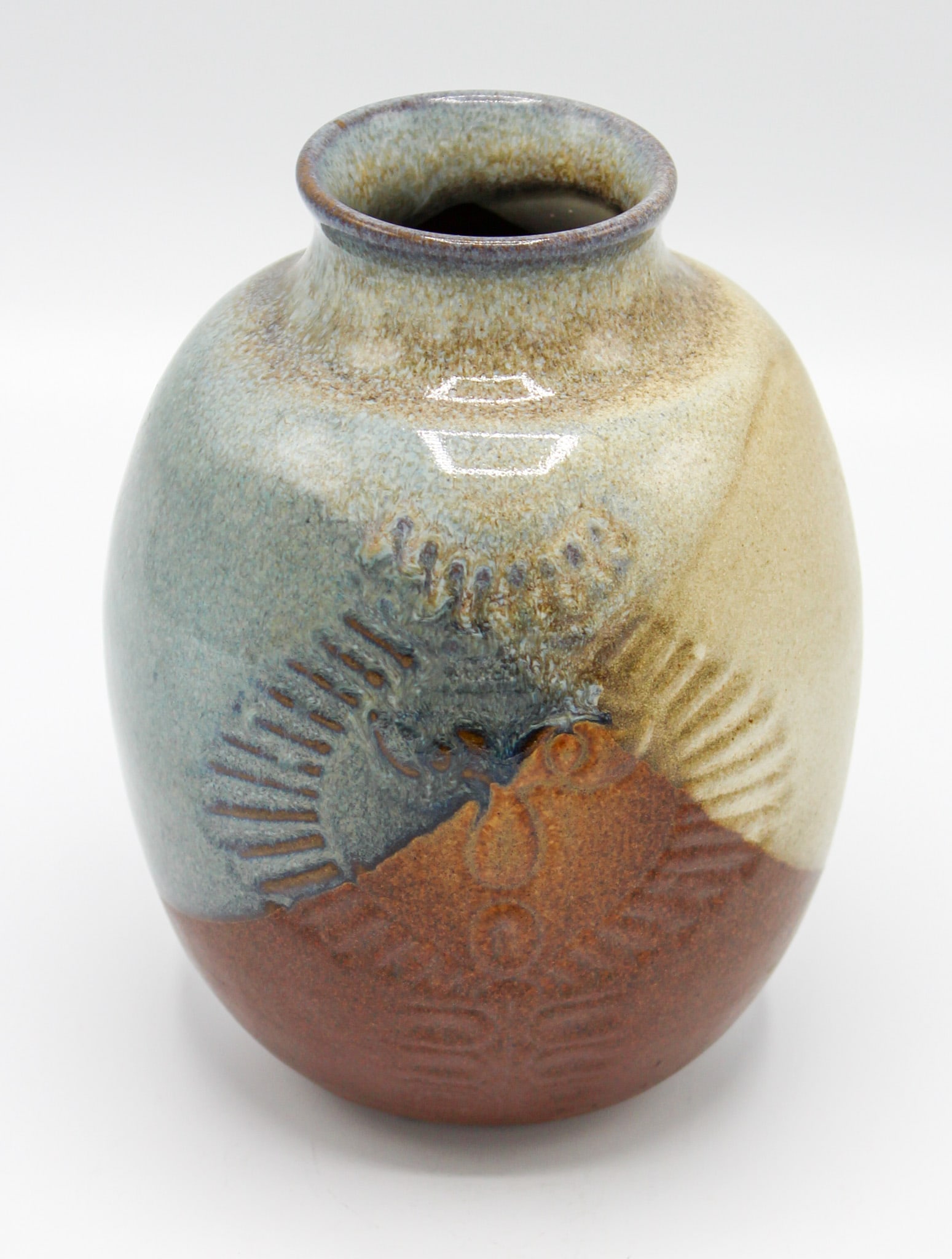 Vintage Pottery Craft Stoneware Vase Etched with Lion Face: Vintage Pottery Craft stoneware vase etched with lion face, mark on bottom 6.25"h x 4"d