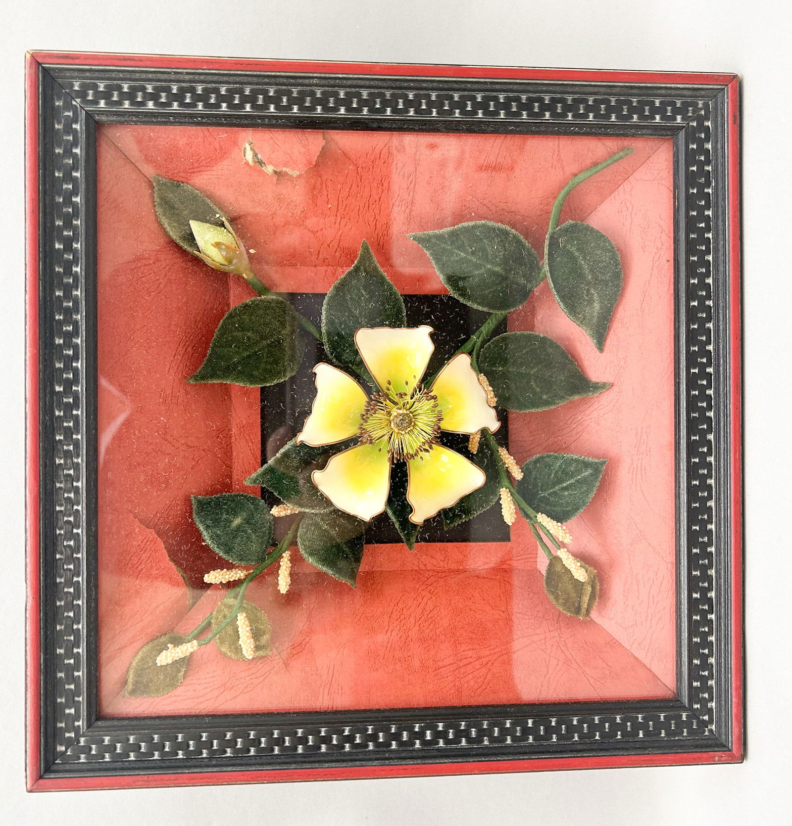 Vintage Framed Floral Wall Art (1 of 6)