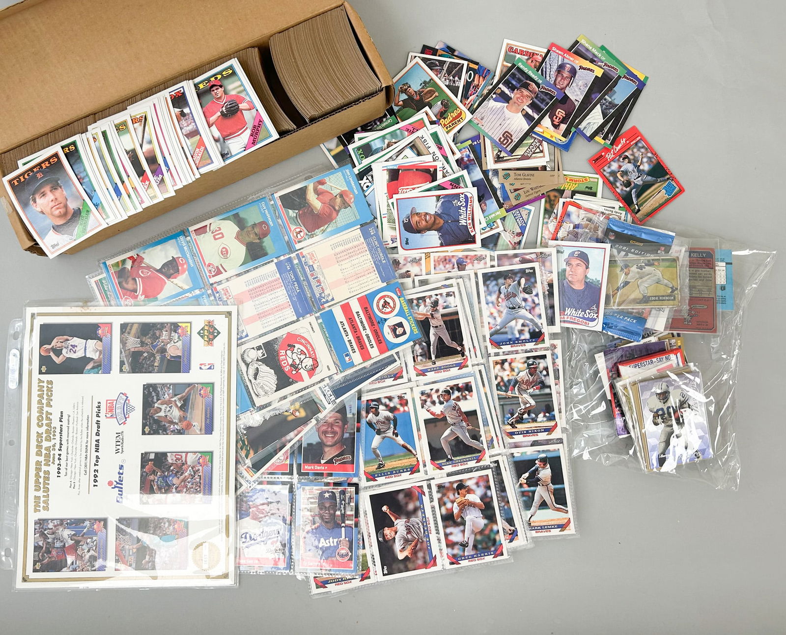 Vintage Basketball, Football and Baseball Cards,  NBA Draft Pictures (1 of 7)