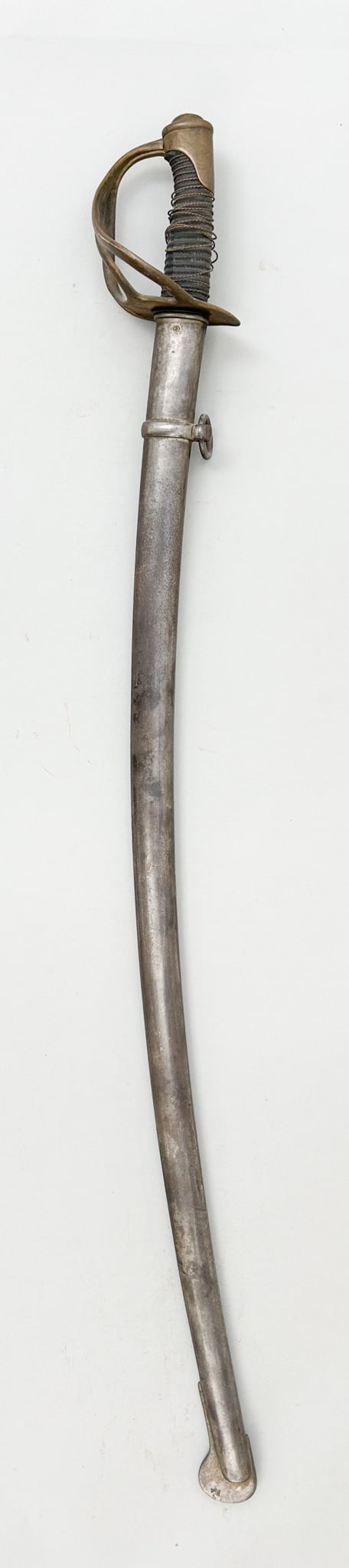 Antique Officier's Cavalry Sword (1 of 10)