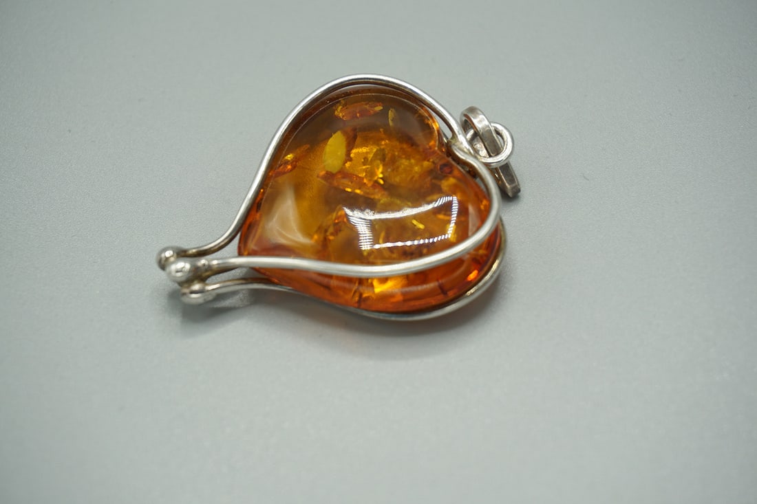 Sterling Silver Wire Wrapped Amber Heart Pendant (1 of 4)