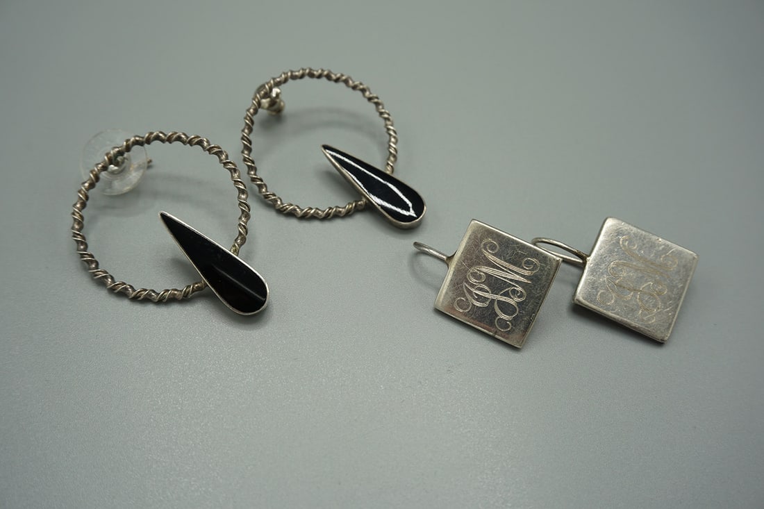 Lot of 2 - Sterling Silver Earrings (1 of 4)