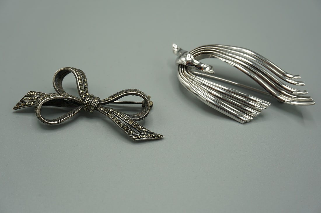 Lot of 2 - Sterling Silver Brooches (1 of 4)