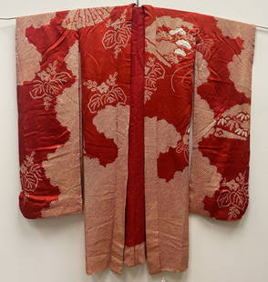 Silk Kimono, 19th/20th Century: Silk kimono, 19th/20th century, 54"length x 46"width x 22"shoulder, 42" sleeve length x 13" sleeve width