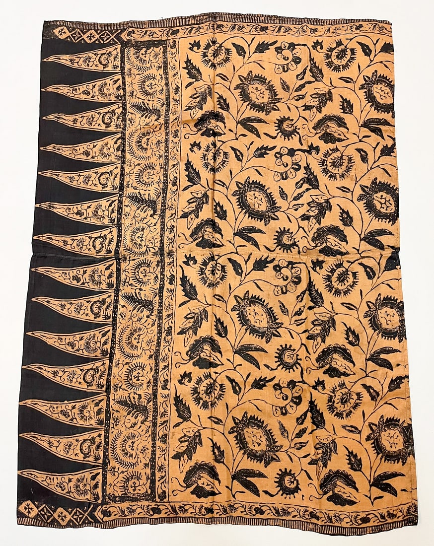 Rembang Regency Java, Indonesia, Vintage Batik Silk Tubular Sarong (1 of 6)