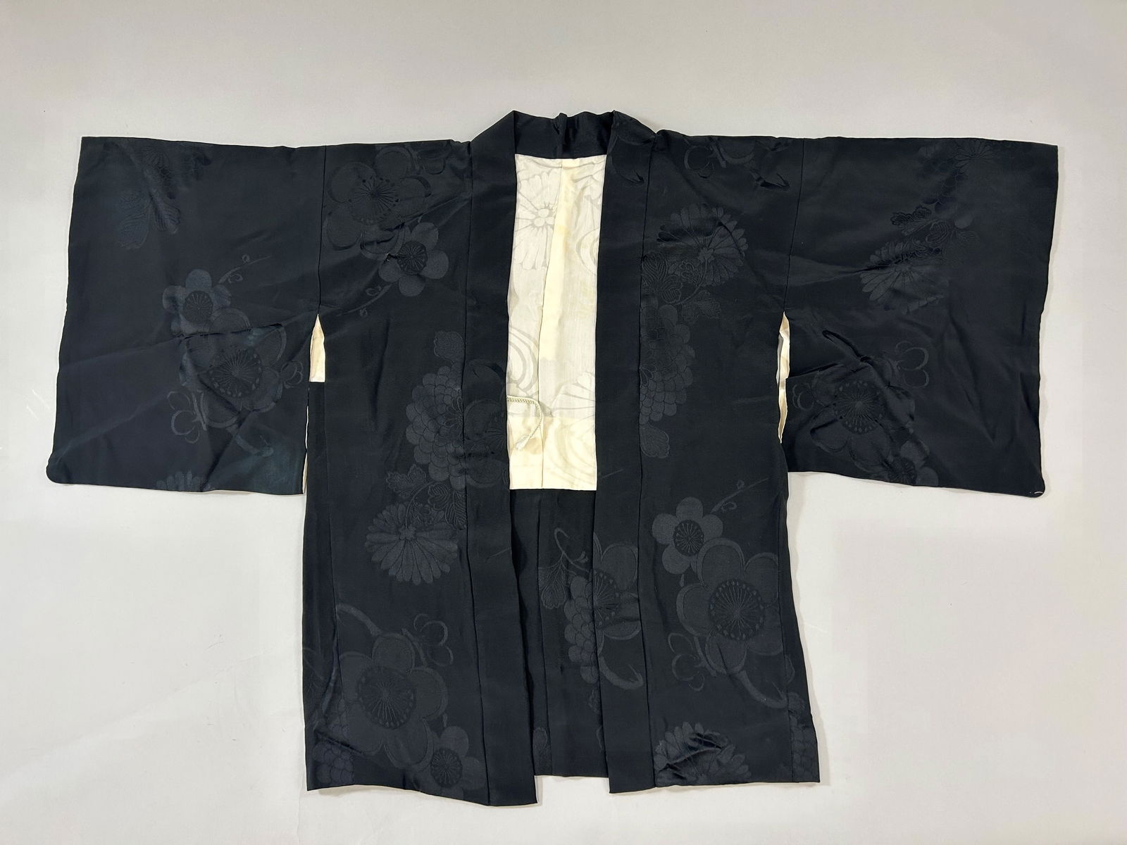 Japanese Haori Kimono Jacket (1 of 9)