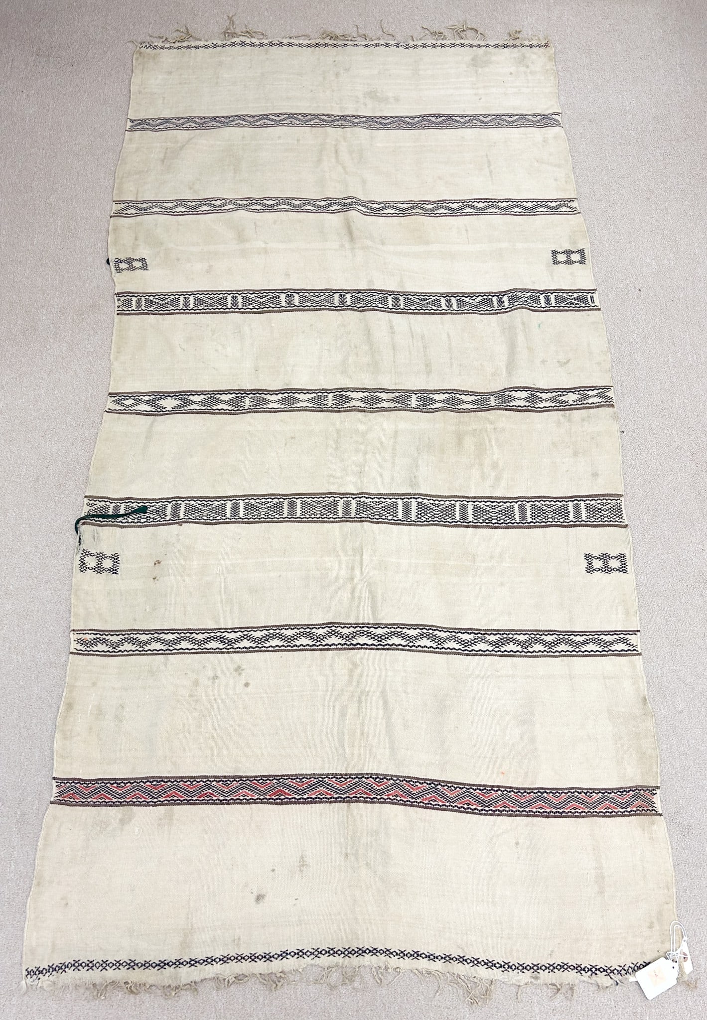 Moroccan Zemmour Textile (1 of 10)