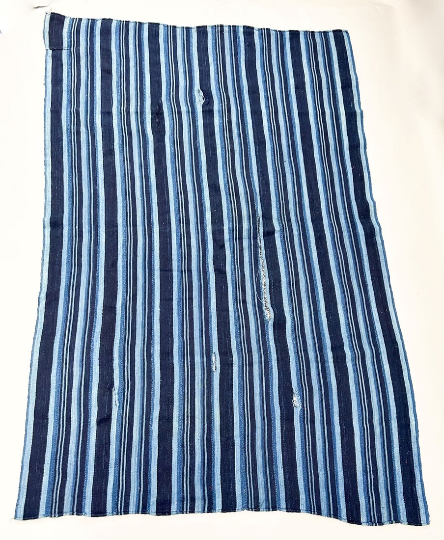 Mossi Indigo Cotton Textile (1 of 9)