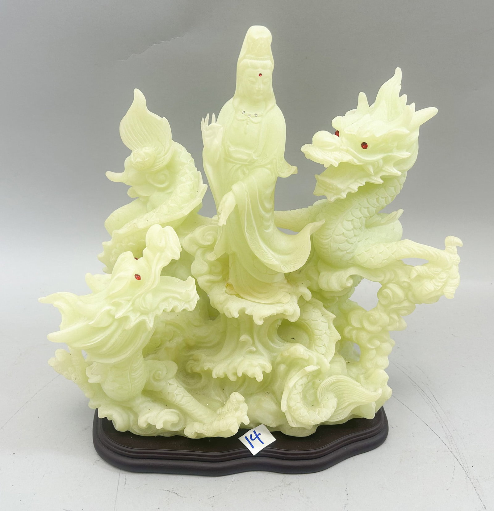 Vintage Chinese Statue: Vintage Chinese Statue, Signed Yihun, approximate size 16"H x 15"W x 8''D