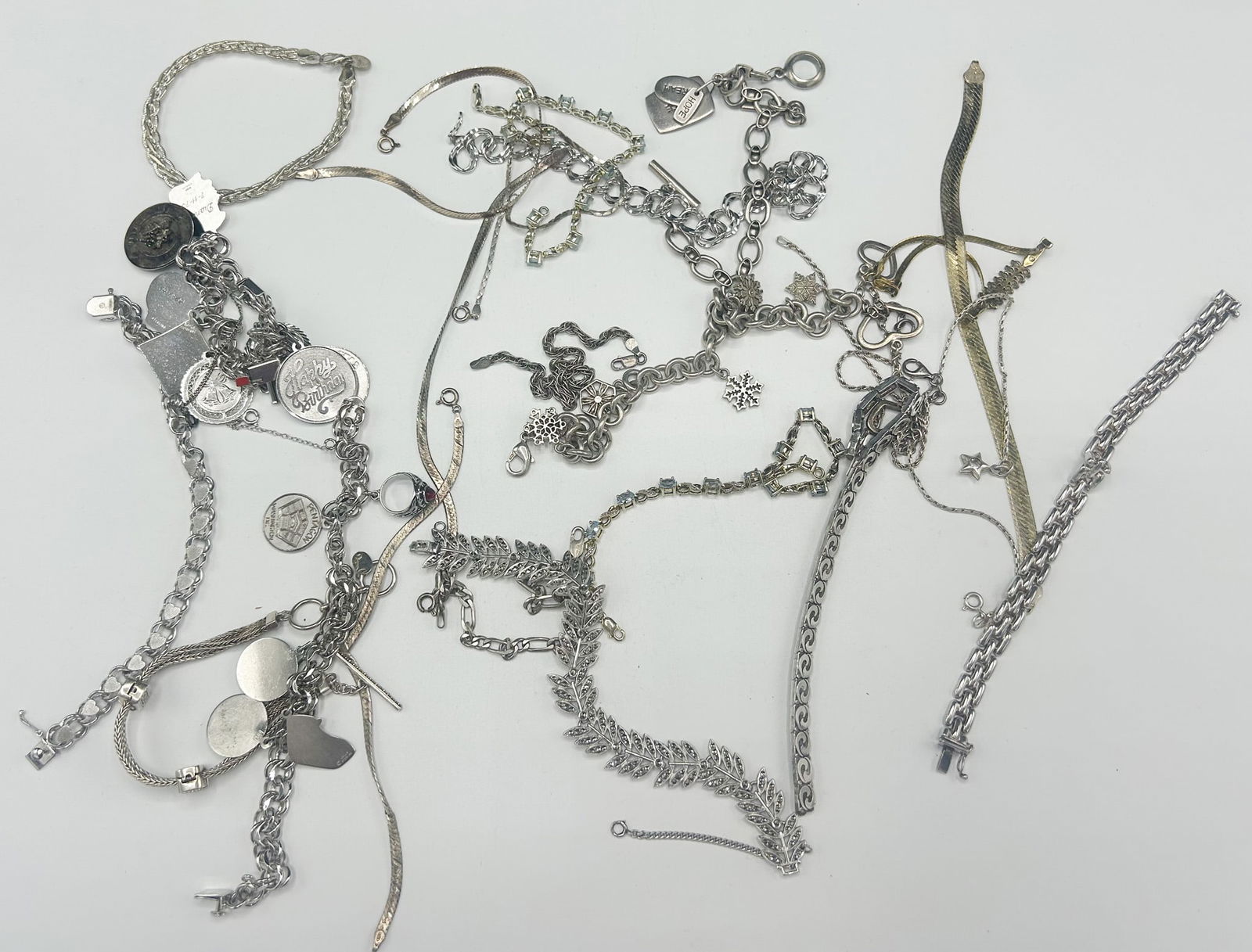Large Lot of Sterling Silver Chain Bracelets (1 of 7)